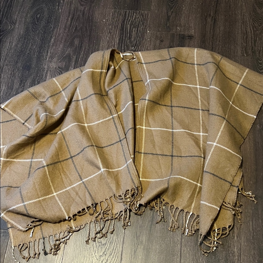 Abercrombie & Fitch Tan and Black Plaid Shawl